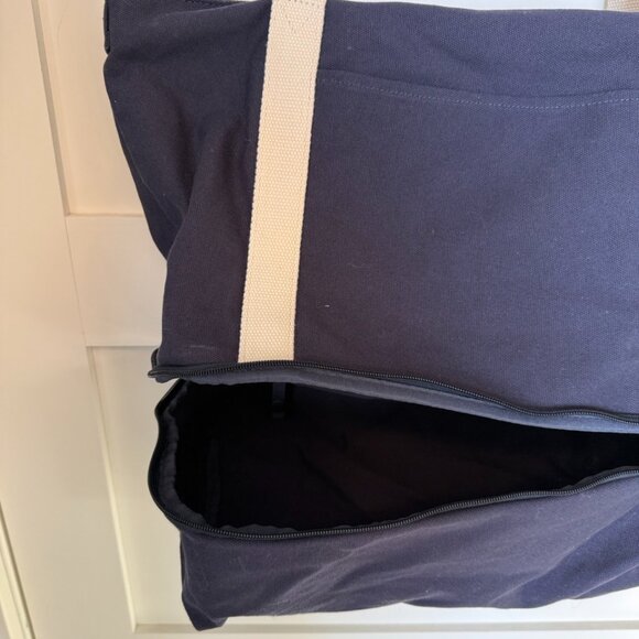 Navy Catalina Deluxe Tote - Picture 4 of 5